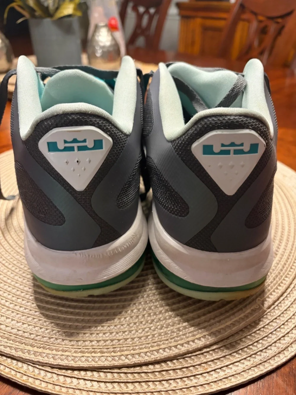 LeBron Easter Low